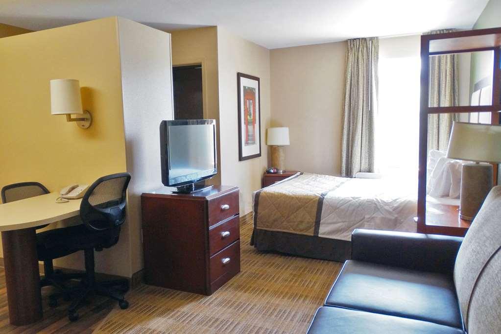 Sonesta Simply Suites Стаффорд Номер фото
